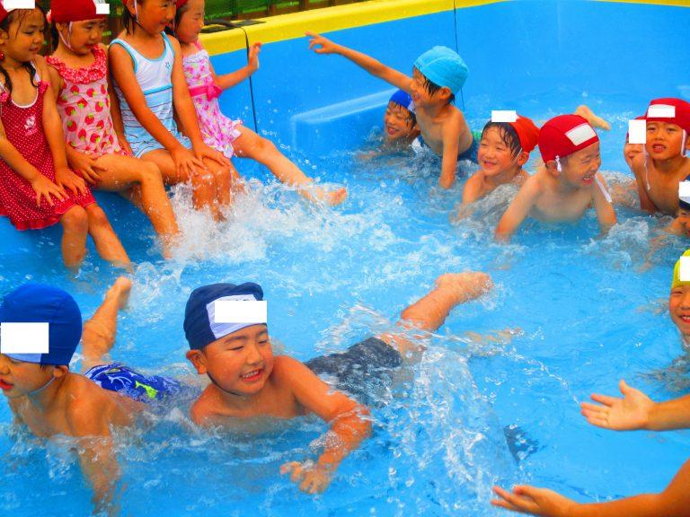 ６月　プール遊び　年長